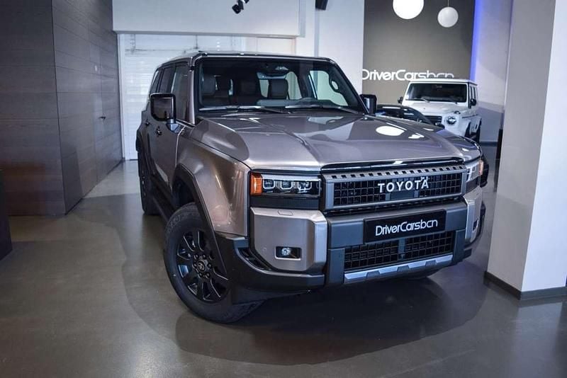 Nuevo 2025 Toyota Land Cruiser SUV | 88.900 € (Buen precio) - Imagen 1/4
