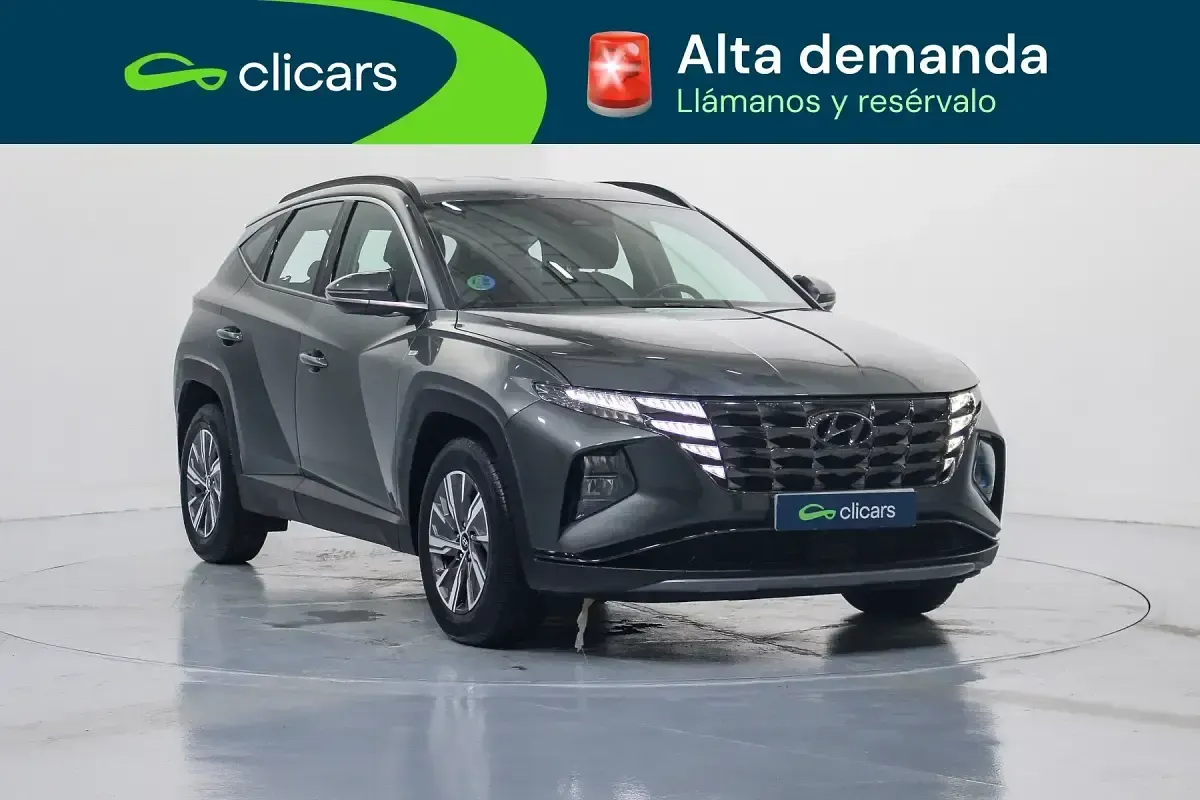Usado Hyundai Tucson 115 CV (84 kW) 2022 Gris SUV