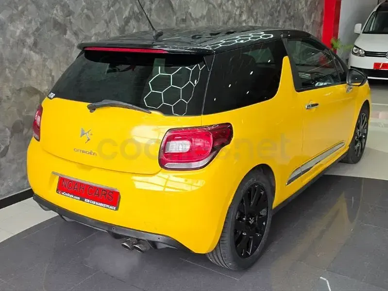 Usado Citroën DS3 155 CV (114 kW) 2012 Amarillo Berlina