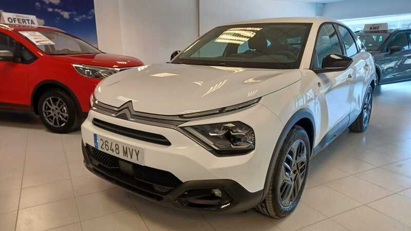 Usado Citroën e-C4 Shine 100 kW (136 CV) 2024 Blanco Berlina