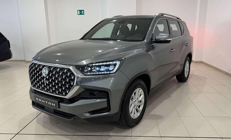 Nuevo 2025 Ssangyong (KGM) Rexton SUV | 41.240 € - Imagen 1/4