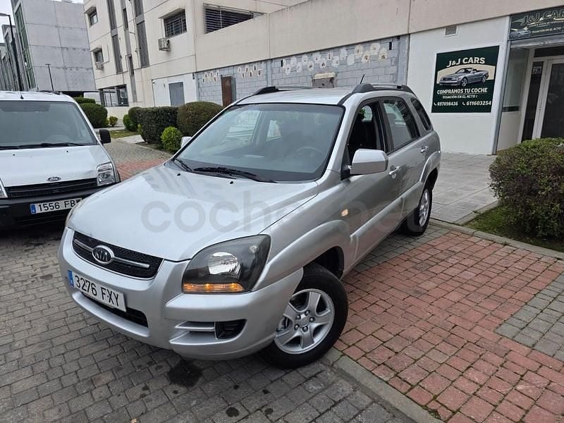 Usado Kia Sportage 142 CV (104 kW) 2008 Gris / plata SUV