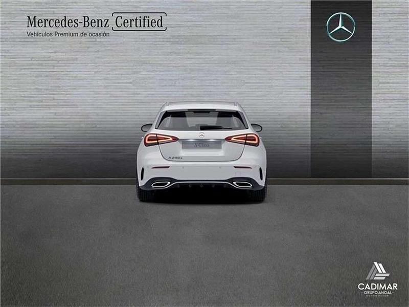 Usado Mercedes A250 218 CV (160 kW) 2021 Berlina