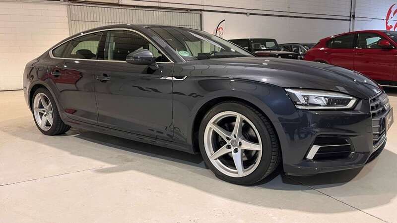 Gris Usado 2019 Audi A5 Sportback Advanced Berlina | 24.990 € (Precio justo) - Imagen 1/4