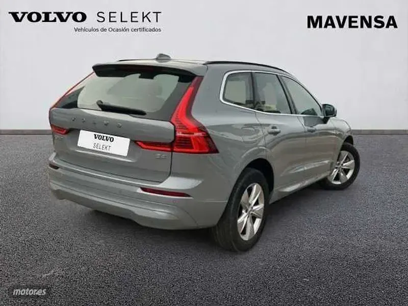 Usado Volvo XC60 Core 2024 Gris SUV