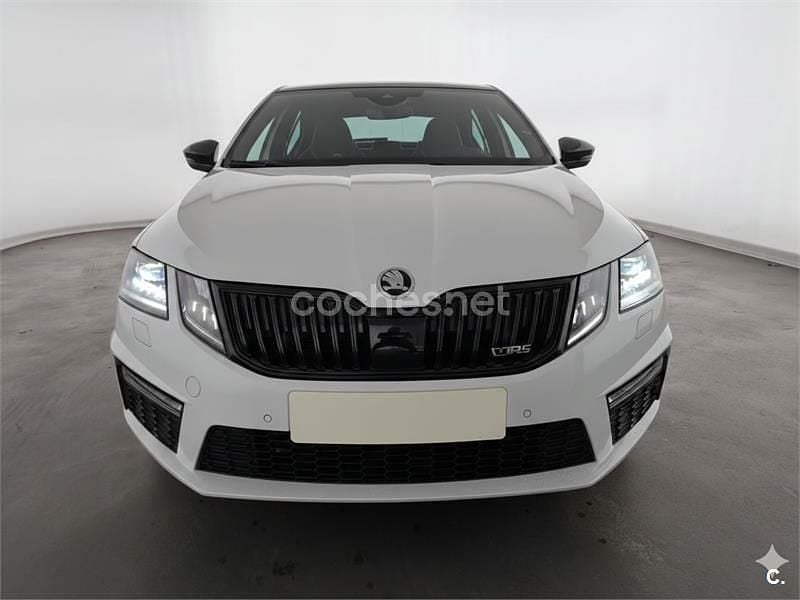 Usado Skoda Octavia RS 245 CV (180 kW) 2018 Blanco Berlina