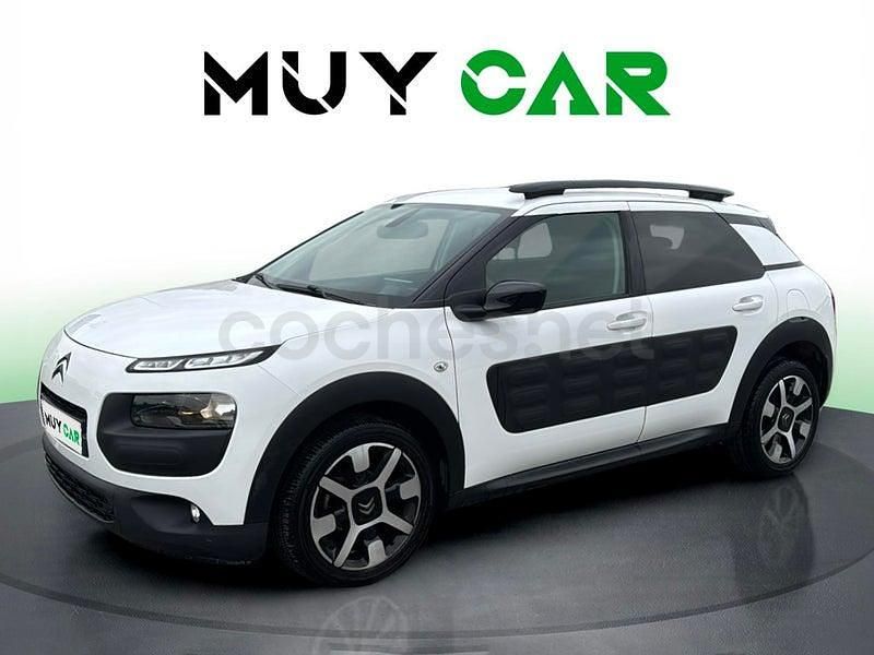 Usado Citroën C4 Feel 82 CV (60 kW) 2017 Blanco Berlina