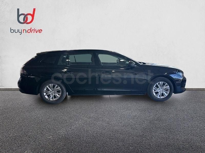 Usado Peugeot 508 SW Active 131 CV (96 kW) 2022 Blanco Familiar