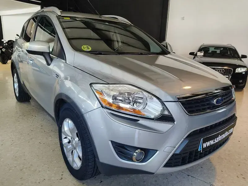 Brugt Ford Kuga Trend 140 HK (102 kW) 2010 Grå SUV