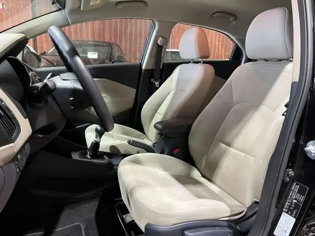 Occasion Kia Rio Active 86 PK (63 kW) 2014 Zwart Hatchback
