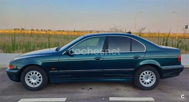 Usado BMW 525 163 CV (119 kW) 2002 Verde Berlina