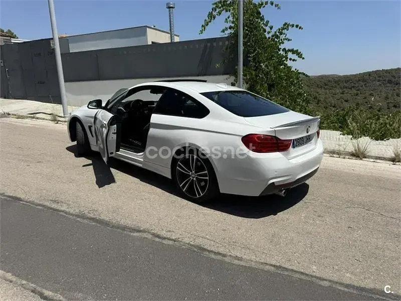 Usado BMW 420 Coupé 190 CV (139 kW) 2015 Blanco Coupe