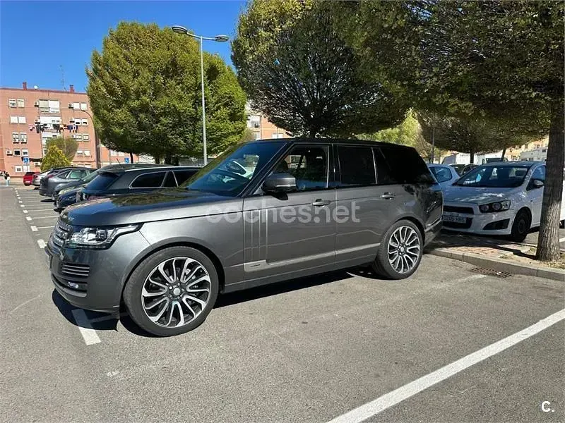 Usado Land Rover Range Rover 340 CV (250 kW) 2017 Gris / plata SUV