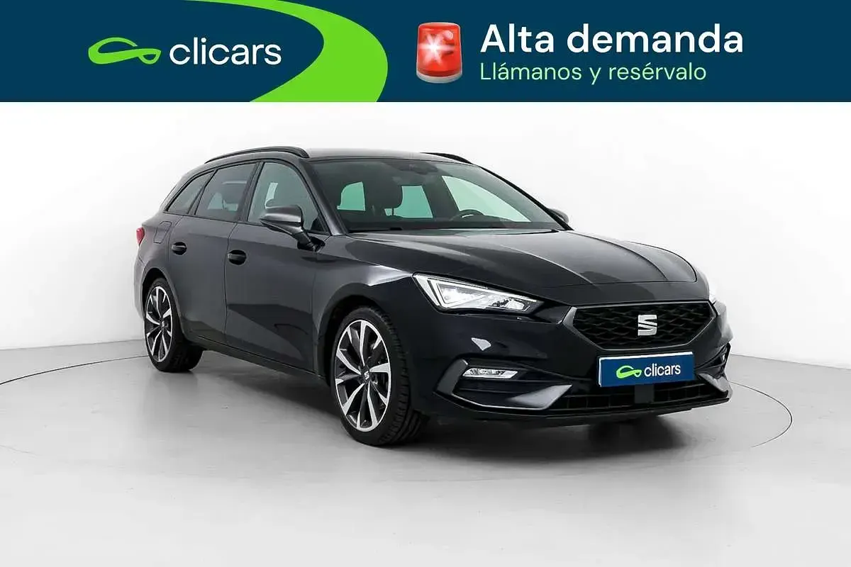 Usado Seat Leon ST FR 150 CV (110 kW) 2021 Negro Familiar