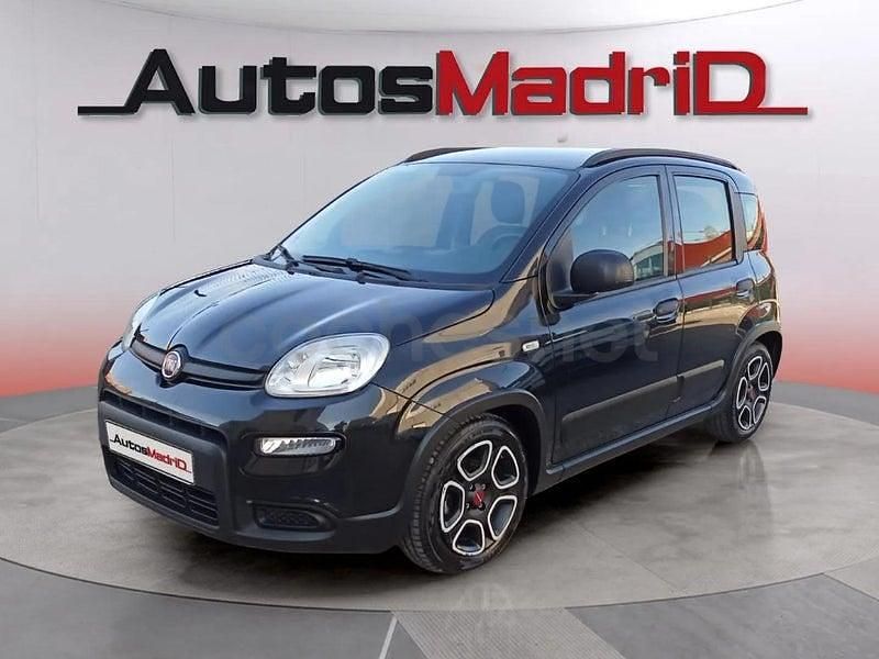 Usado Fiat Panda 70 CV (51 kW) 2022 Negro Utilitario