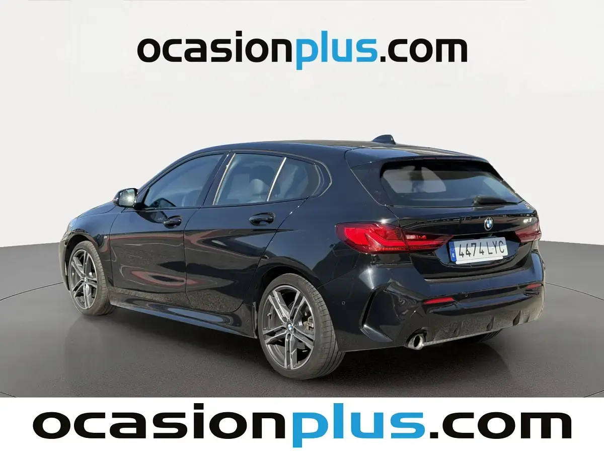 Usado BMW 118 136 CV (100 kW) 2022 Negro Utilitario
