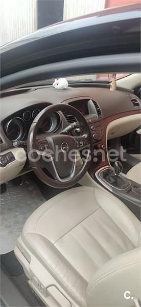 Usado Opel Insignia Business 140 CV (102 kW) 2014 Negro Berlina