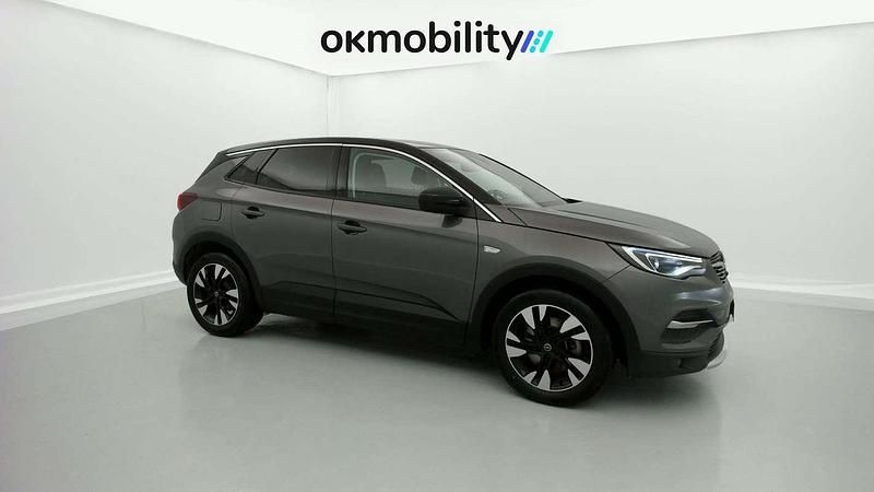 Usado Opel Grandland X Ultimate 300 CV (220 kW) 2021 Plateado SUV