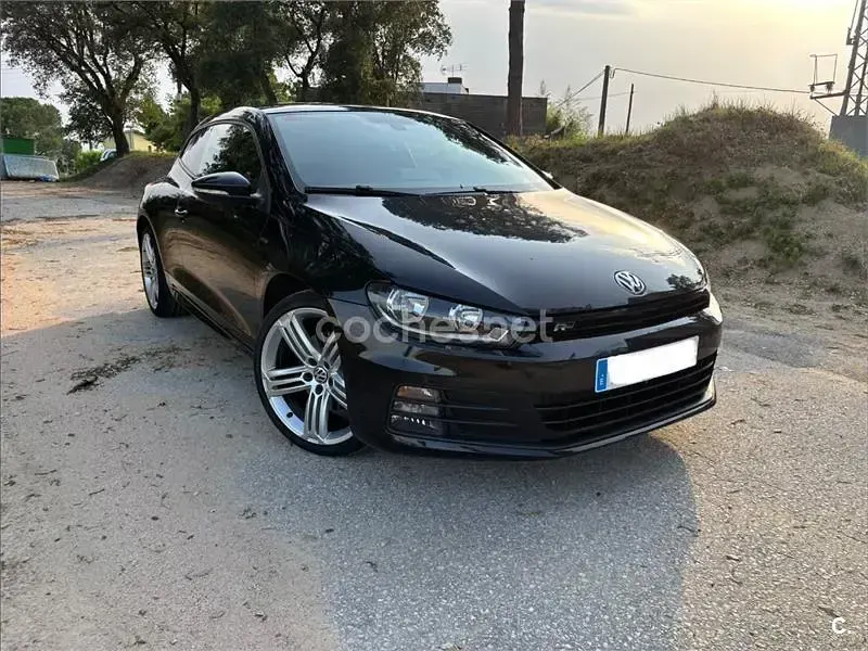 Usado VW Scirocco R-line 180 CV (132 kW) 2015 Negro Coupe