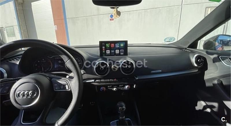 Usado Audi A3 S-Line 150 CV (110 kW) 2019 Rojo Berlina