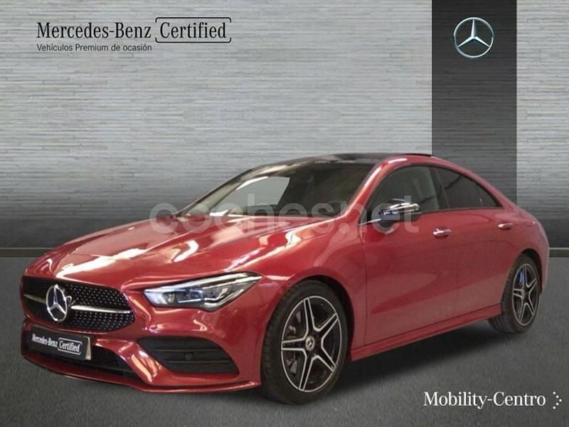 Patagonia red metallic paint Usado 2023 Mercedes CLA200 AMG line Berlina | 41.900 € (Precio justo) - Imagen 1/4