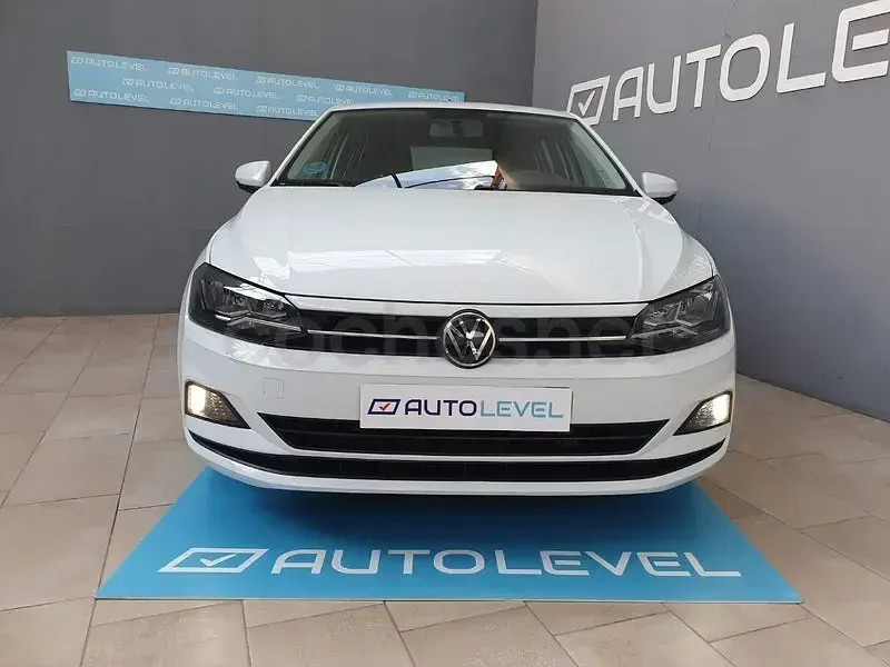 Usado VW Polo 95 CV (69 kW) 2022 Blanco Utilitario