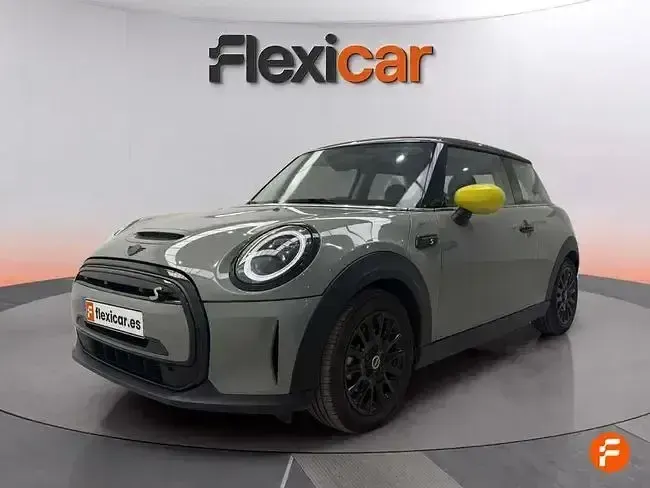 Usado Mini Cooper S 135 kW (184 CV) 2021 Gris Utilitario