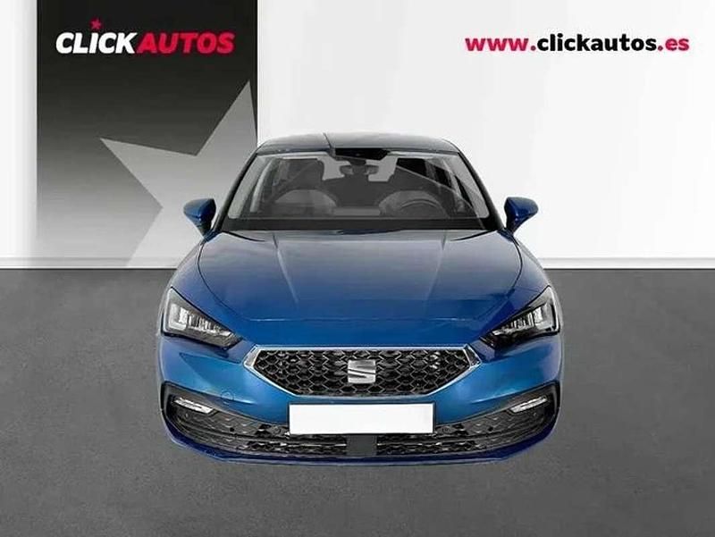 Usado Seat Leon Style 116 CV (85 kW) 2025 Azul Utilitario