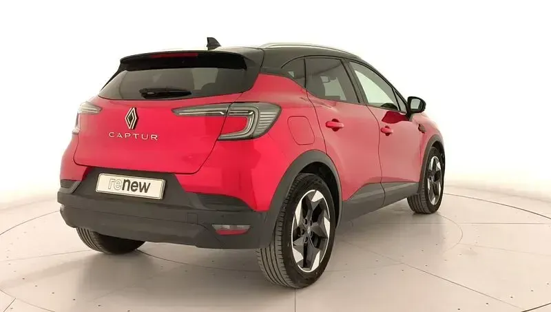 Usado Renault Captur Techno 101 CV (74 kW) 2025 Rojo SUV