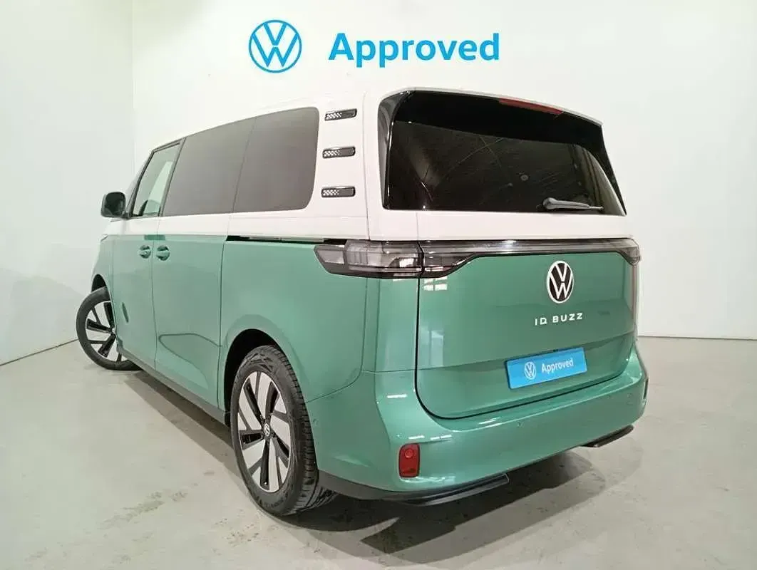 Usado VW ID. Buzz Pro 210 kW (286 CV) 2024 Verde Monovolumen