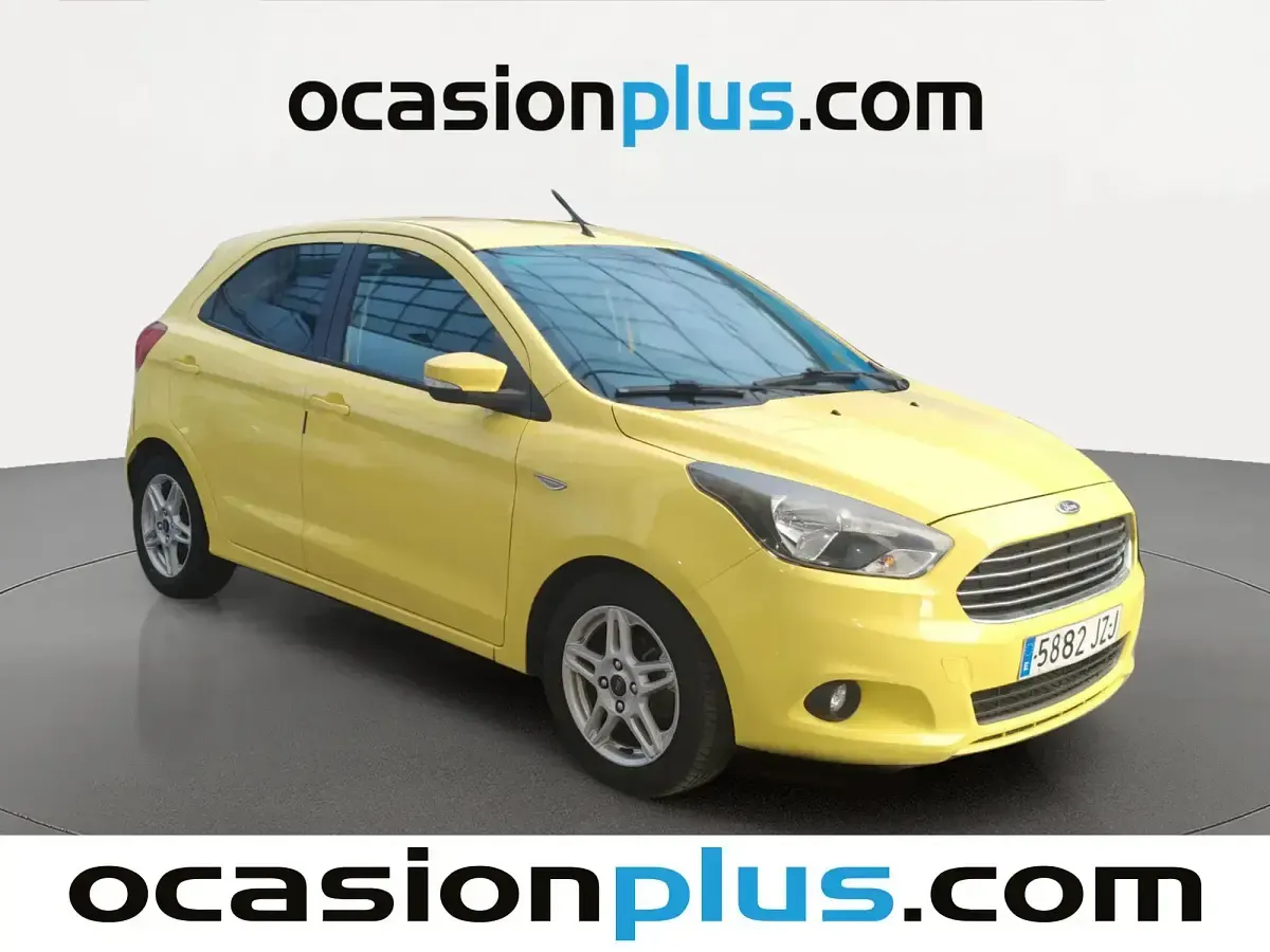 Usado Ford Ka Ultimate 85 CV (62 kW) 2017 Amarillo Berlina