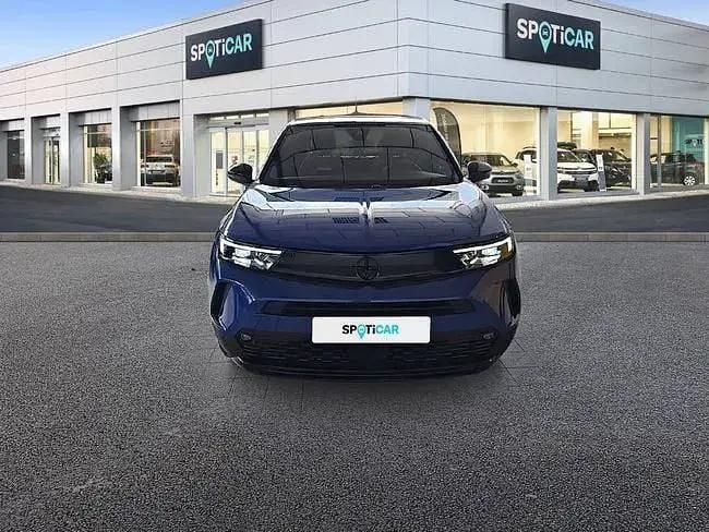 Usado Opel Mokka 146 HP (107 kW) 2025 Azul SUV