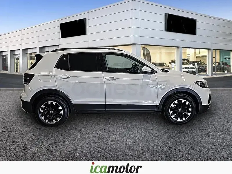Usado VW T-Cross Advance 110 CV (80 kW) 2022 Beige SUV