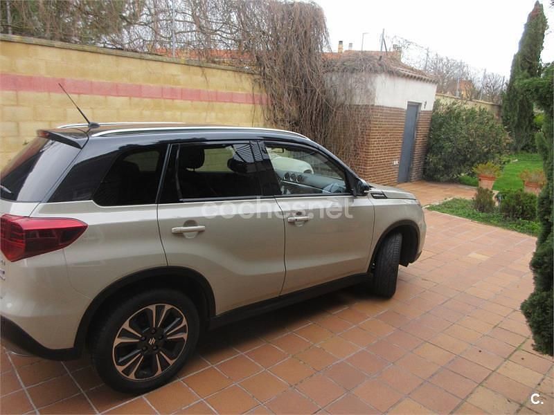 Usado Suzuki Vitara GLX 129 CV (94 kW) 2020 Blanco SUV