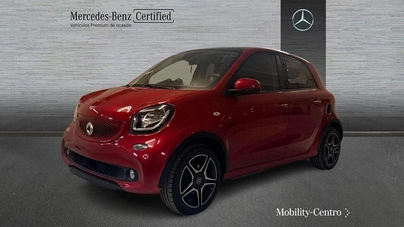 Bodypanels en rojo cadmio Usado 2019 Smart ForFour Electric Drive Passion | 9900 € (Super precio) - Imagen 1/4