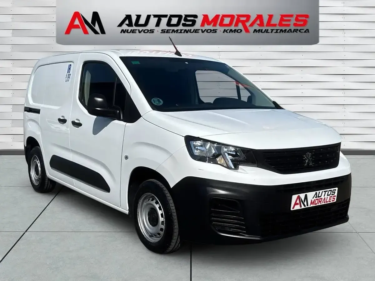 Usado Peugeot Rifter 102 CV (75 kW) 2022 Blanco Monovolumen