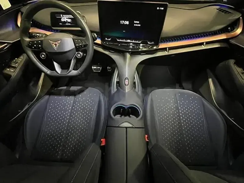 Usado Cupra Tavascan VZ 250 kW (340 CV) 2024 Eléctrico SUV