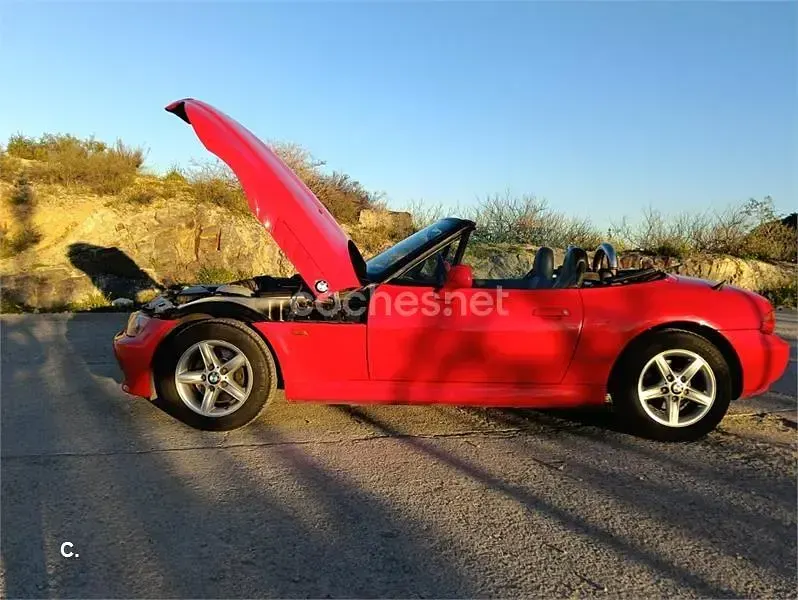 Usado BMW Z3 140 CV (102 kW) 1997 Rojo Descapotable