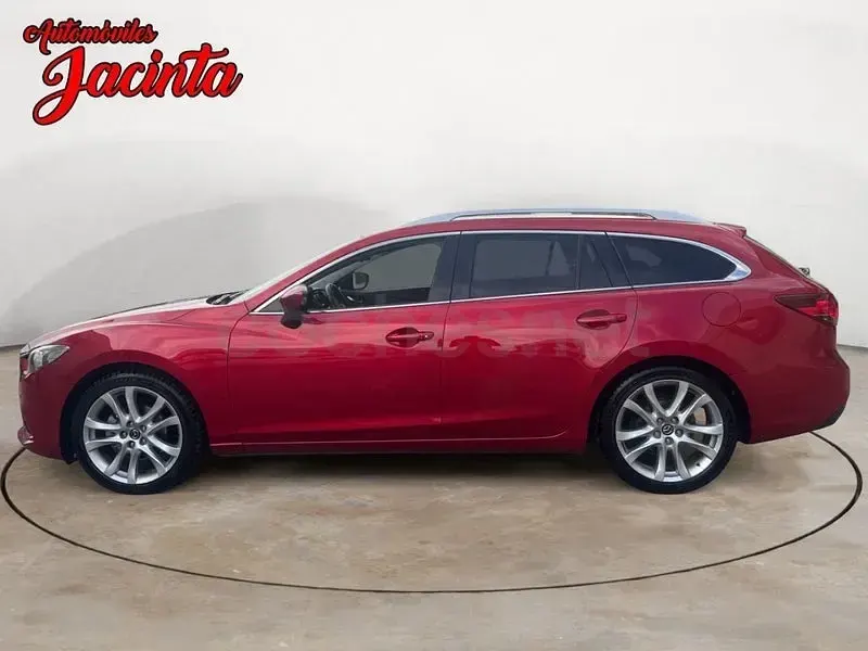 Usado Mazda 6 Luxury 150 CV (110 kW) 2014 Granate Familiar