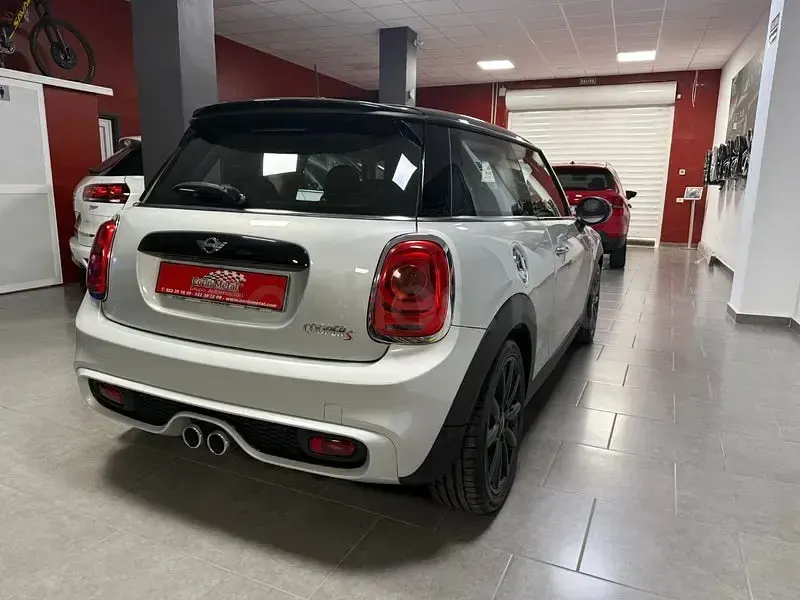 Usado Mini Cooper S 192 CV (141 kW) 2018 Gris / plata Utilitario