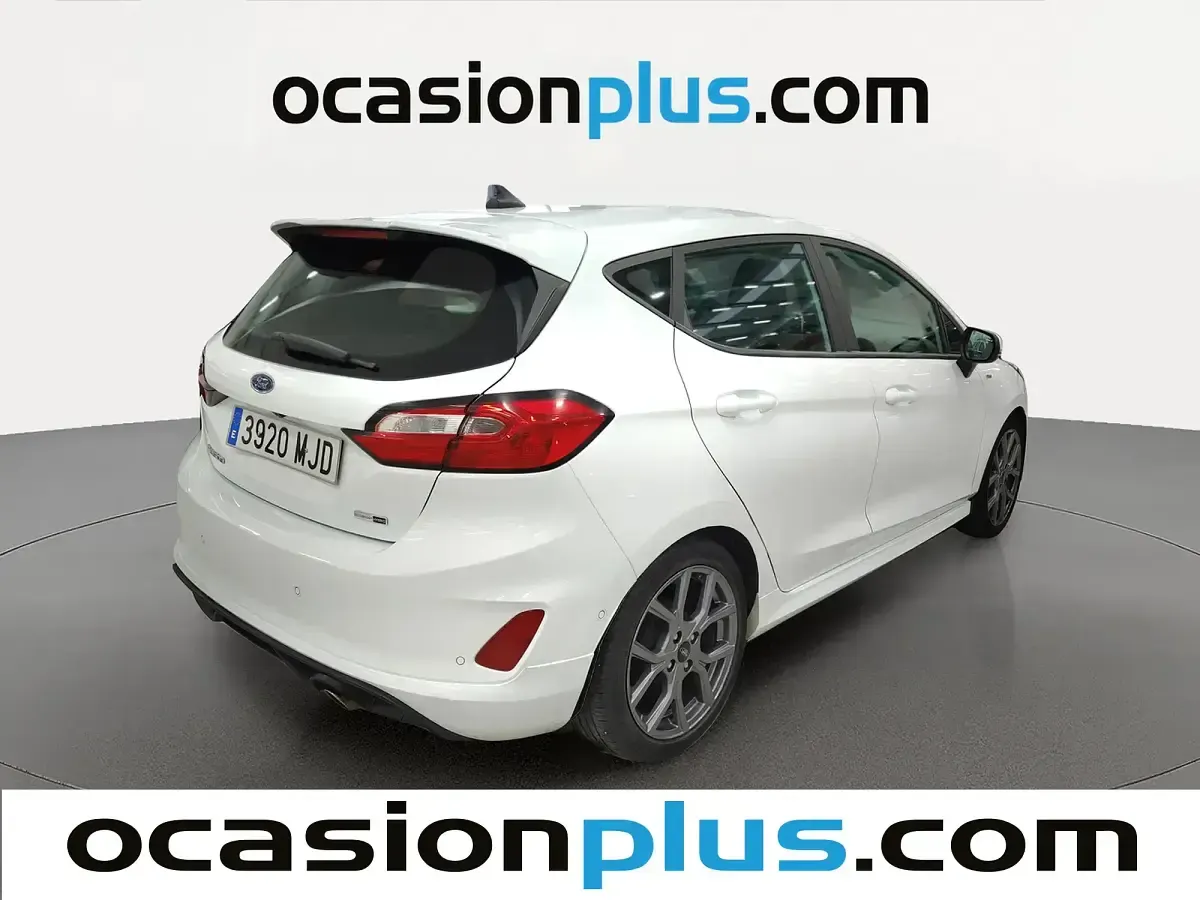 Usado Ford Fiesta ST-Line 125 HP (91 kW) 2023 Branco Citadino
