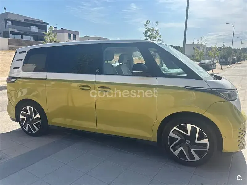 Usado VW ID. Buzz Edition 150 kW (204 CV) 2023 Eléctrico Monovolumen