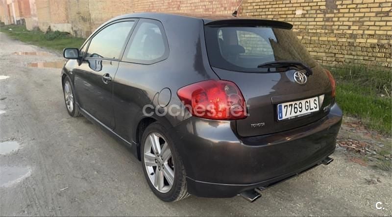 Usado Toyota Auris Sport 177 CV (130 kW) 2009 Gris / plata Utilitario