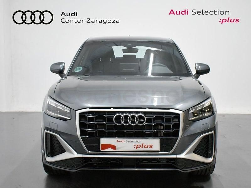 Usado Audi Q2 Ambiente 150 CV (110 kW) 2025 Gris SUV
