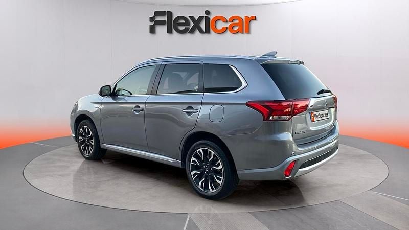 Usado Mitsubishi Outlander P-HEV 203 CV (149 kW) 2018 Gris SUV