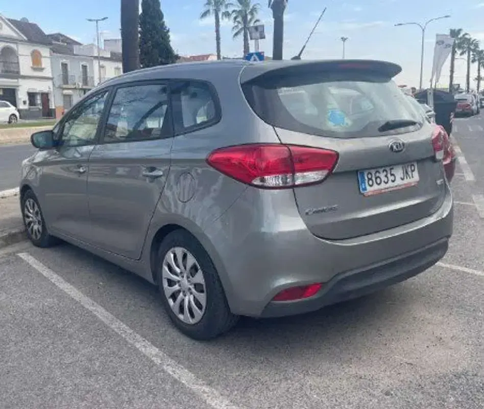 Usado Kia Carens 116 CV (85 kW) 2015 Monovolumen