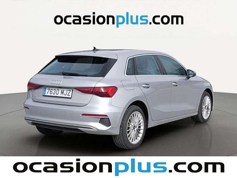 Usado Audi A3 Sportback Advanced 110 CV (80 kW) 2023 Plateado Utilitario