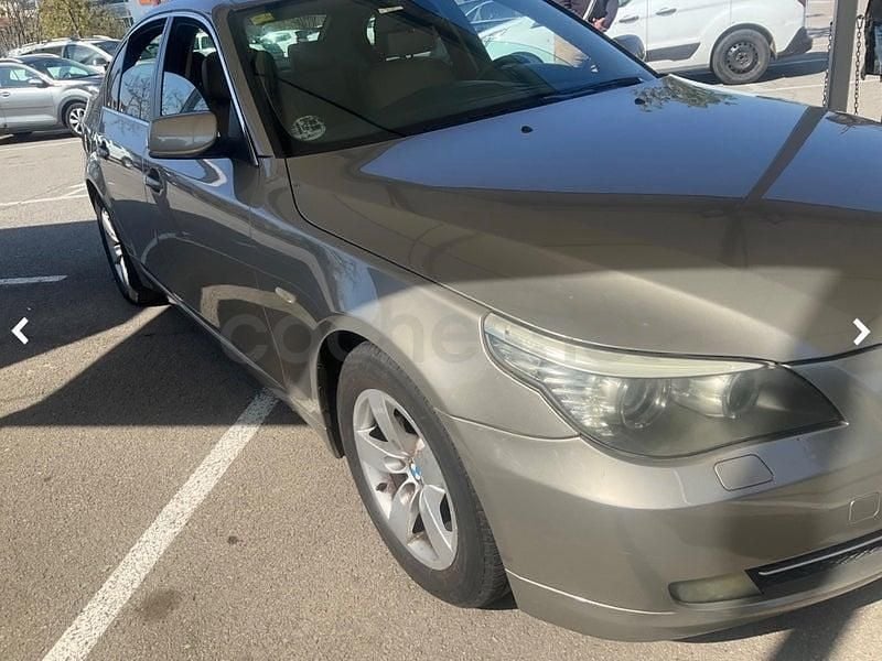 Usado BMW 520 177 CV (130 kW) 2009 Beige Berlina