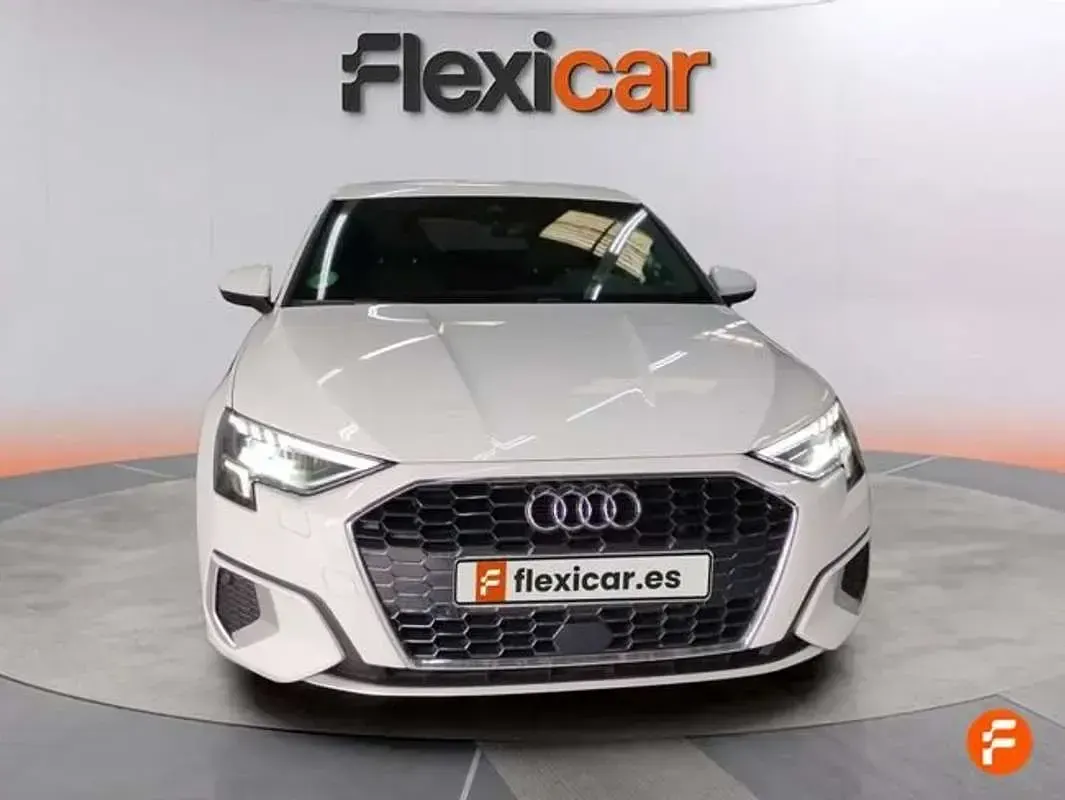 Usado Audi A3 Sportback 116 CV (85 kW) 2023 Blanco Utilitario