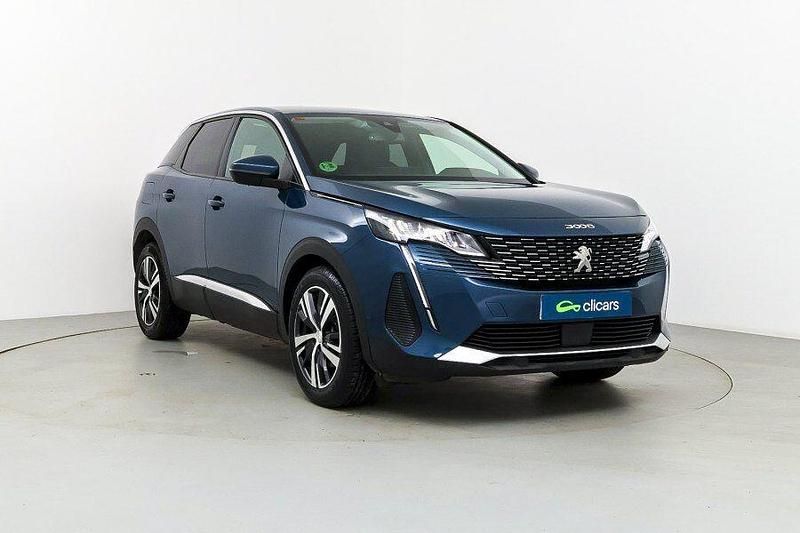 Usado Peugeot 3008 Allure 130 CV (95 kW) 2021 Azul SUV